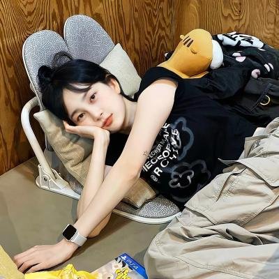 蕾蒙娜和姐姐